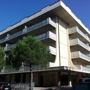 Aparthotel Pineta